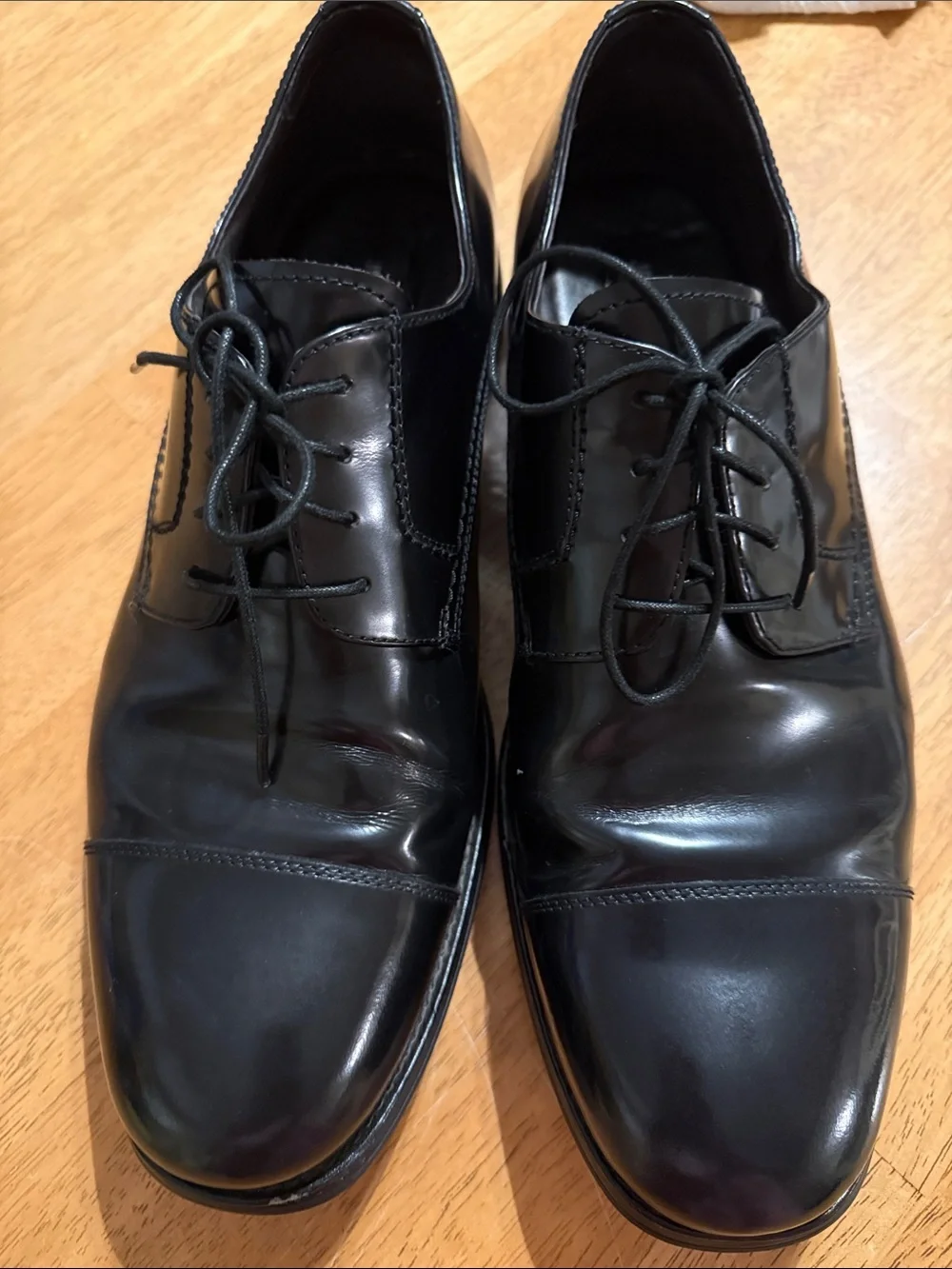 Johnston & Murphy Black Cap-Toe Leather Oxfords